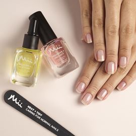 Geleration Manicure