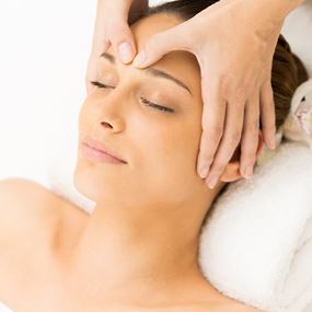 Neom Harmony Facial 